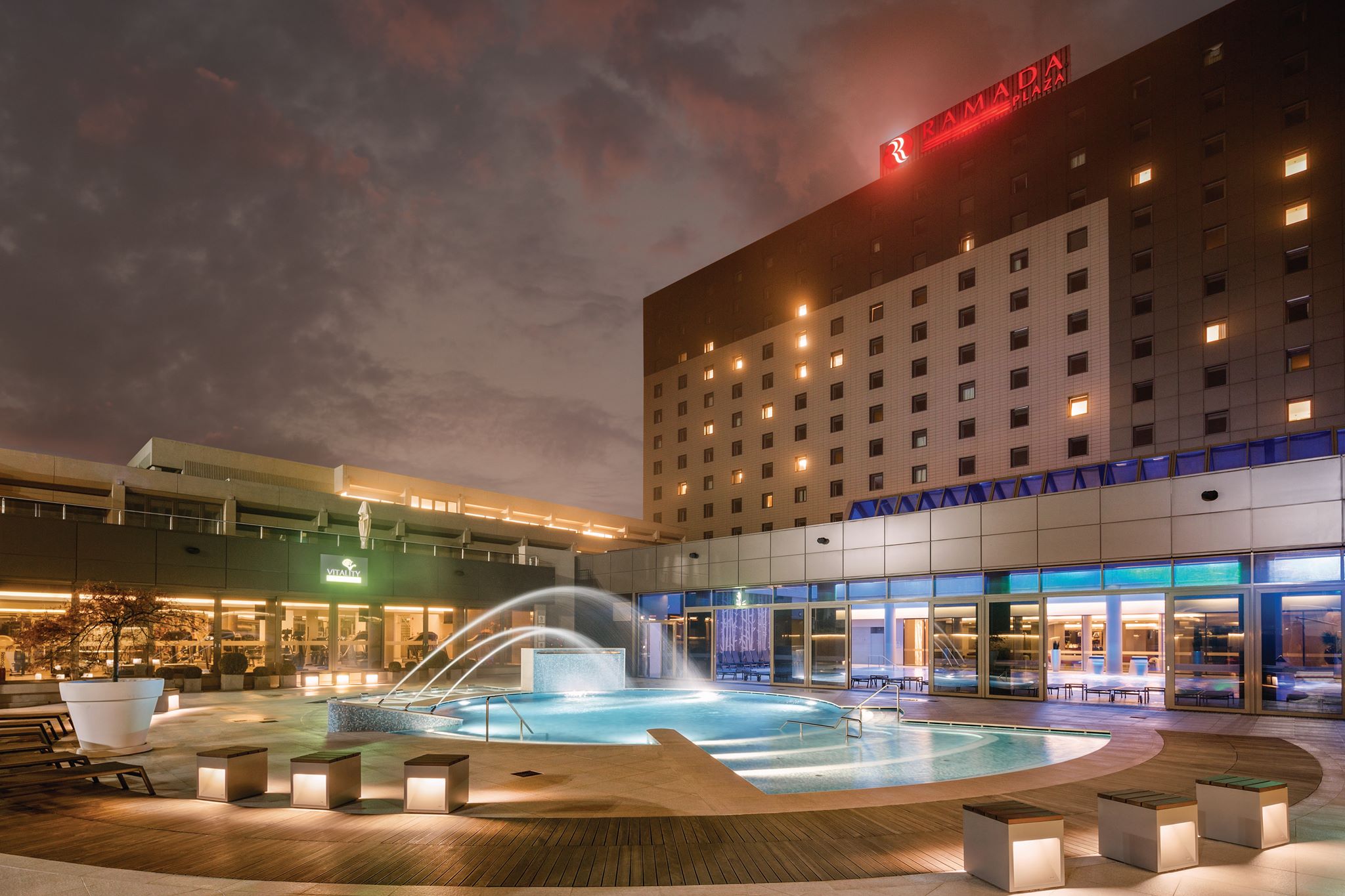 Hotelul Ramada Plaza Bucharest primeşte înca o dată recunoşterea internaţională a calităţii serviciilor
